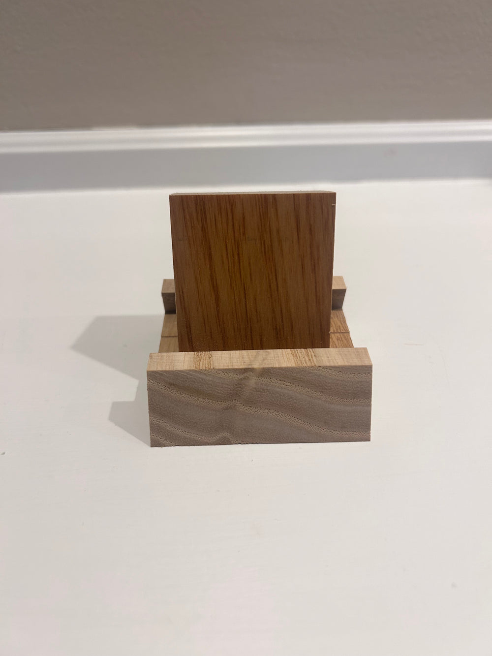 Viora Customer Wood Stand *4